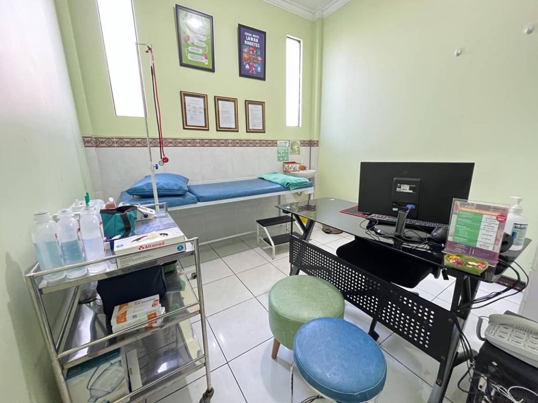 Dokter Praktek Mandiri